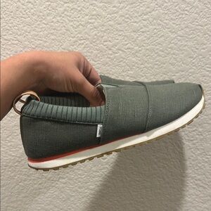 Toms Olive Green Slip-On Loafers (W8)